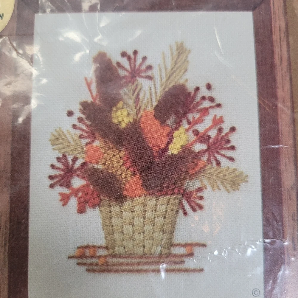 Vintage 1977 Jiffy Stitchery Kit Petite Floral Basket Sunset Designs NIP